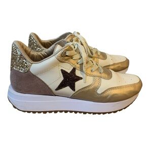 MKS Gold Sparkly Star Platform Sneakers Women’s Size 8